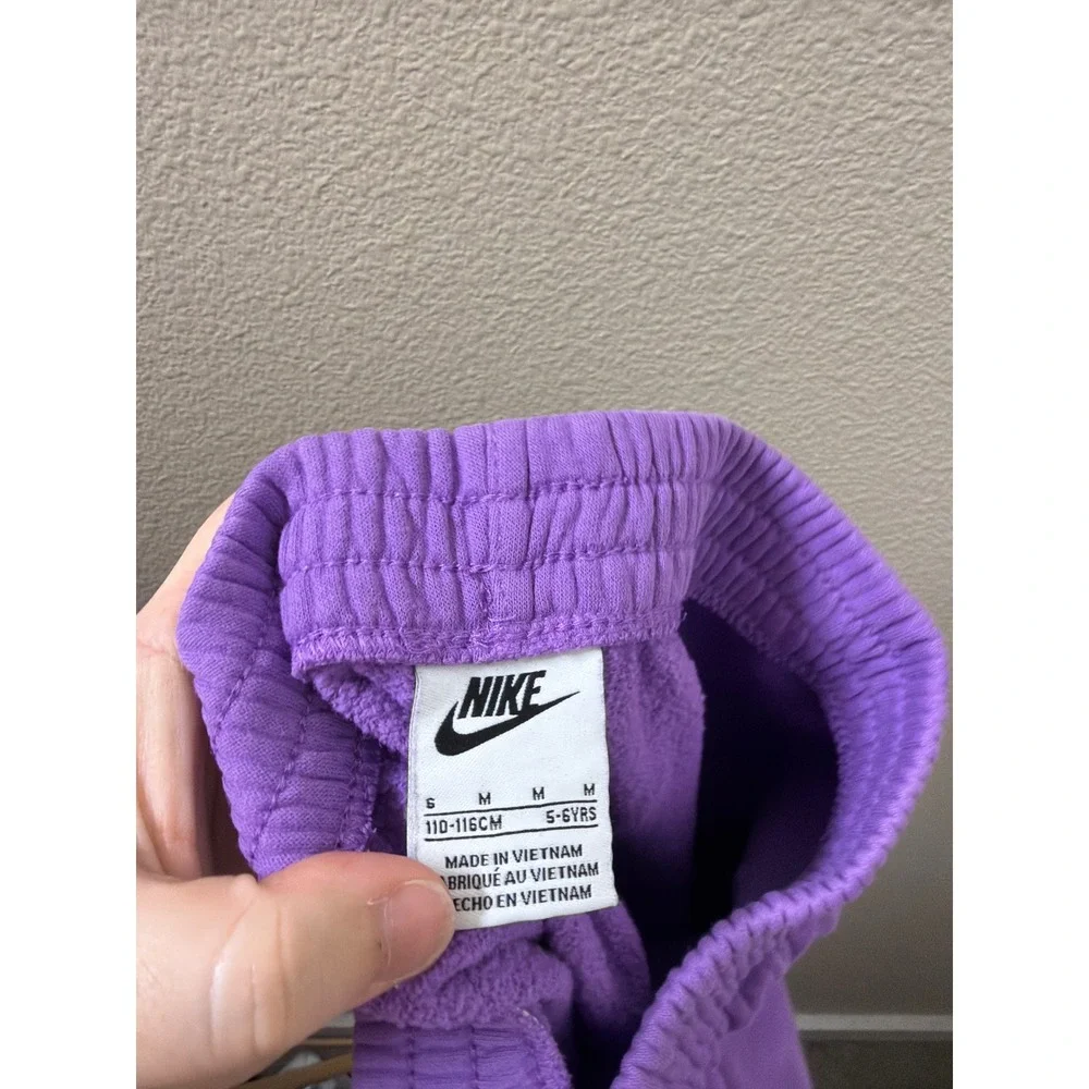Girls Nike Sweats Size 6